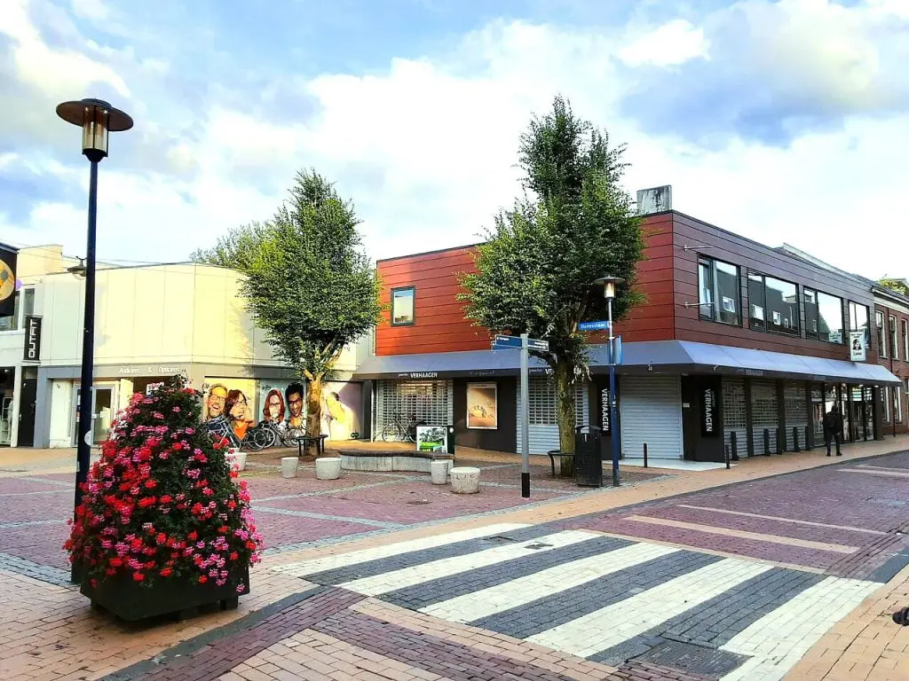 Opmerkelijk Assen Assen-2